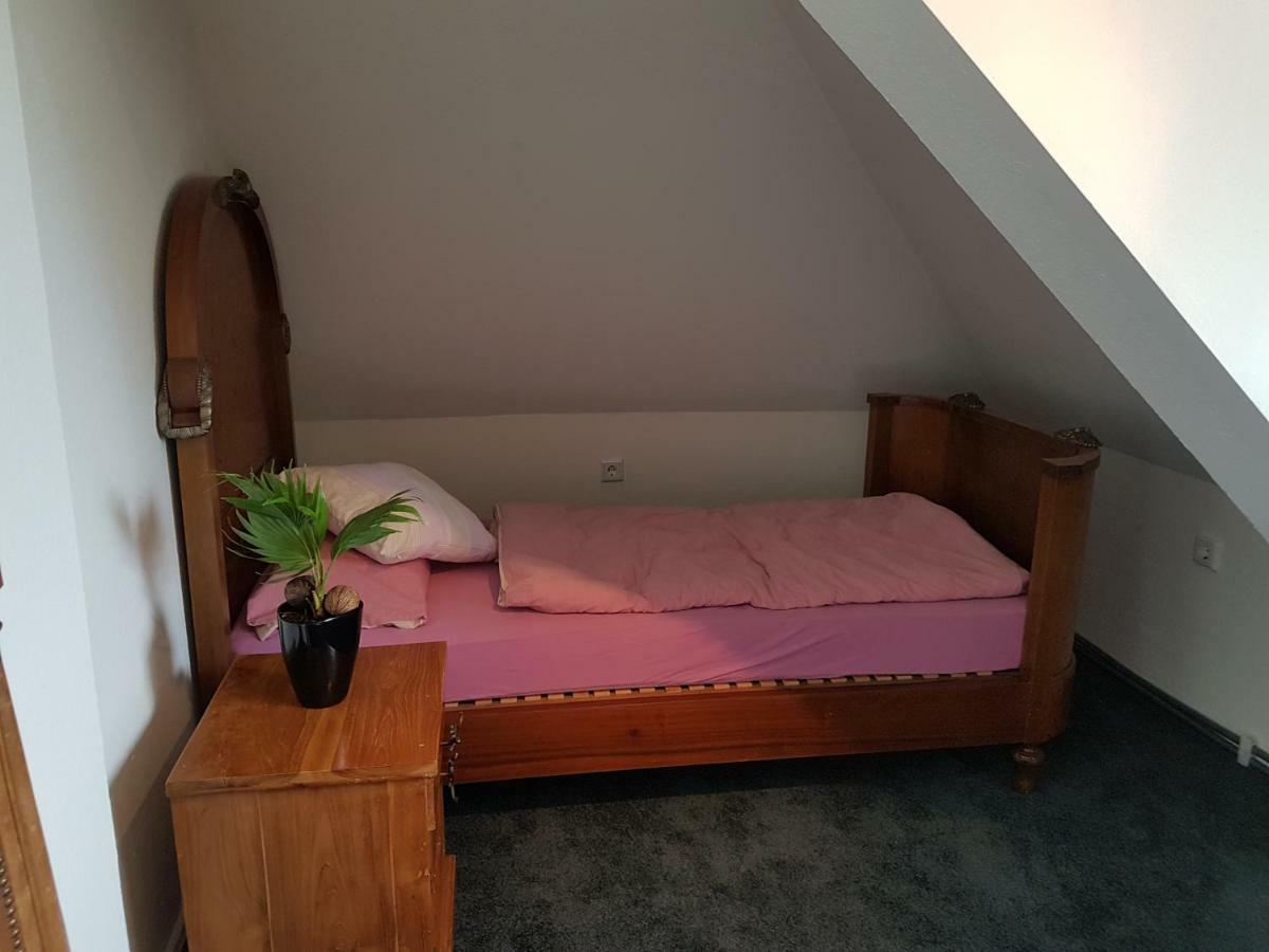 Freundliche Unterkunft Sauerland Meschede Esterno foto