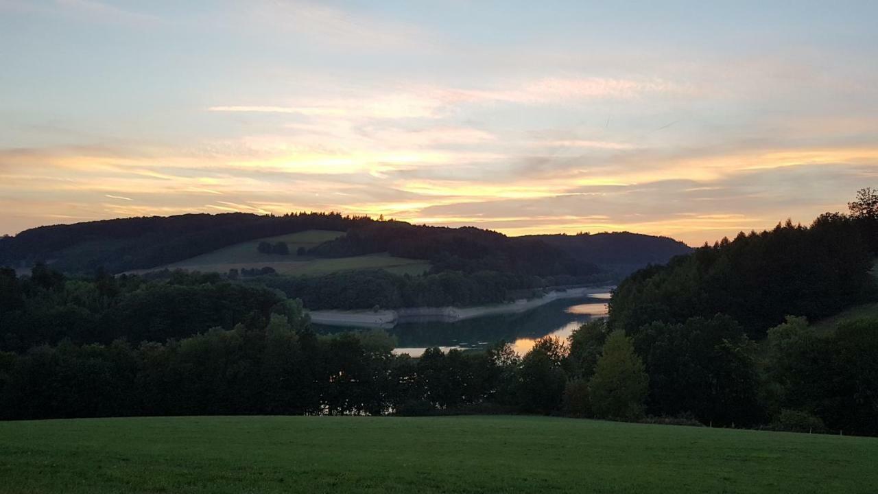 Freundliche Unterkunft Sauerland Meschede Esterno foto